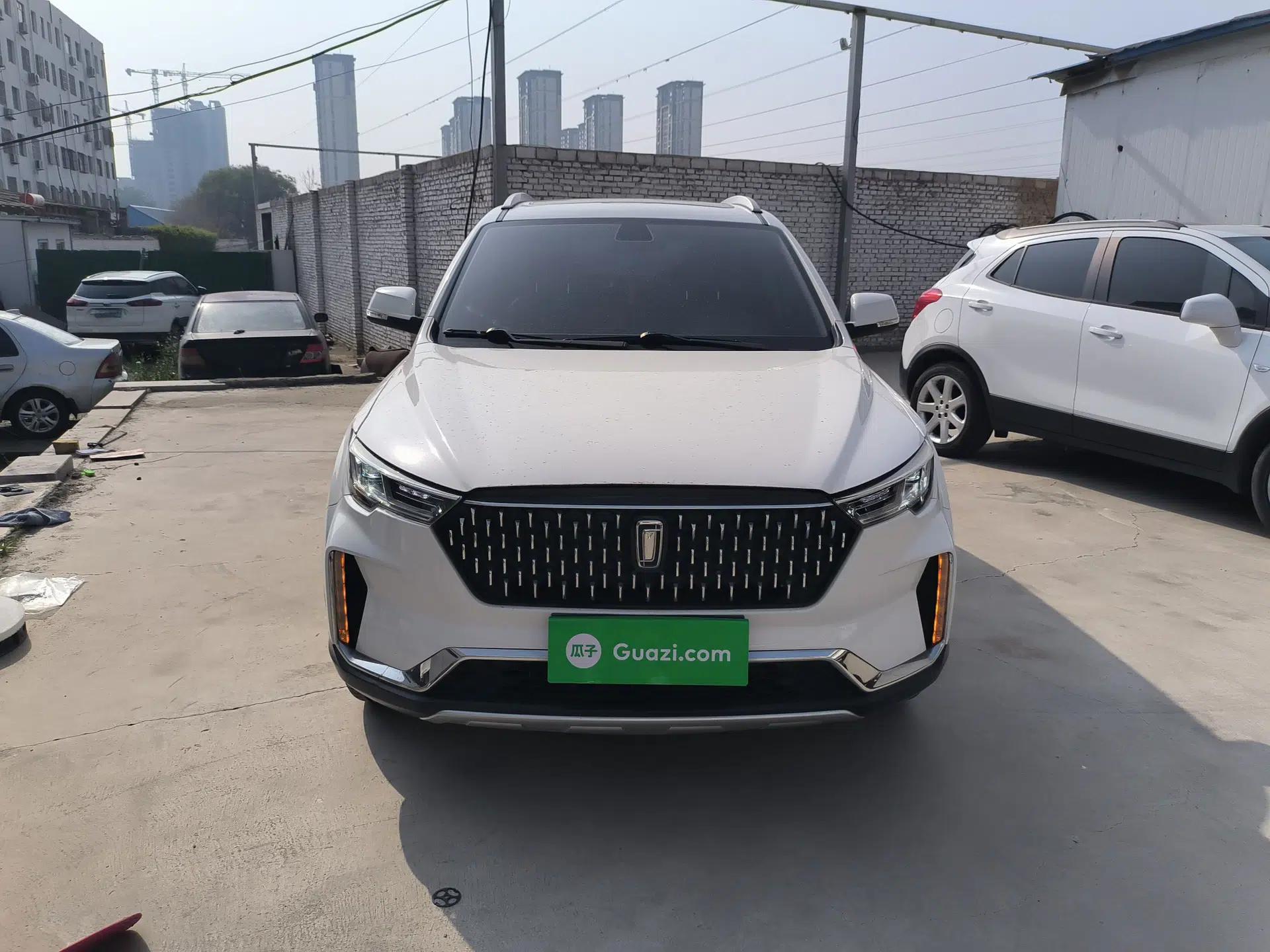 Bestune T33 2019 1.6L Manual Luxury Edition China VI — миниатюра 2