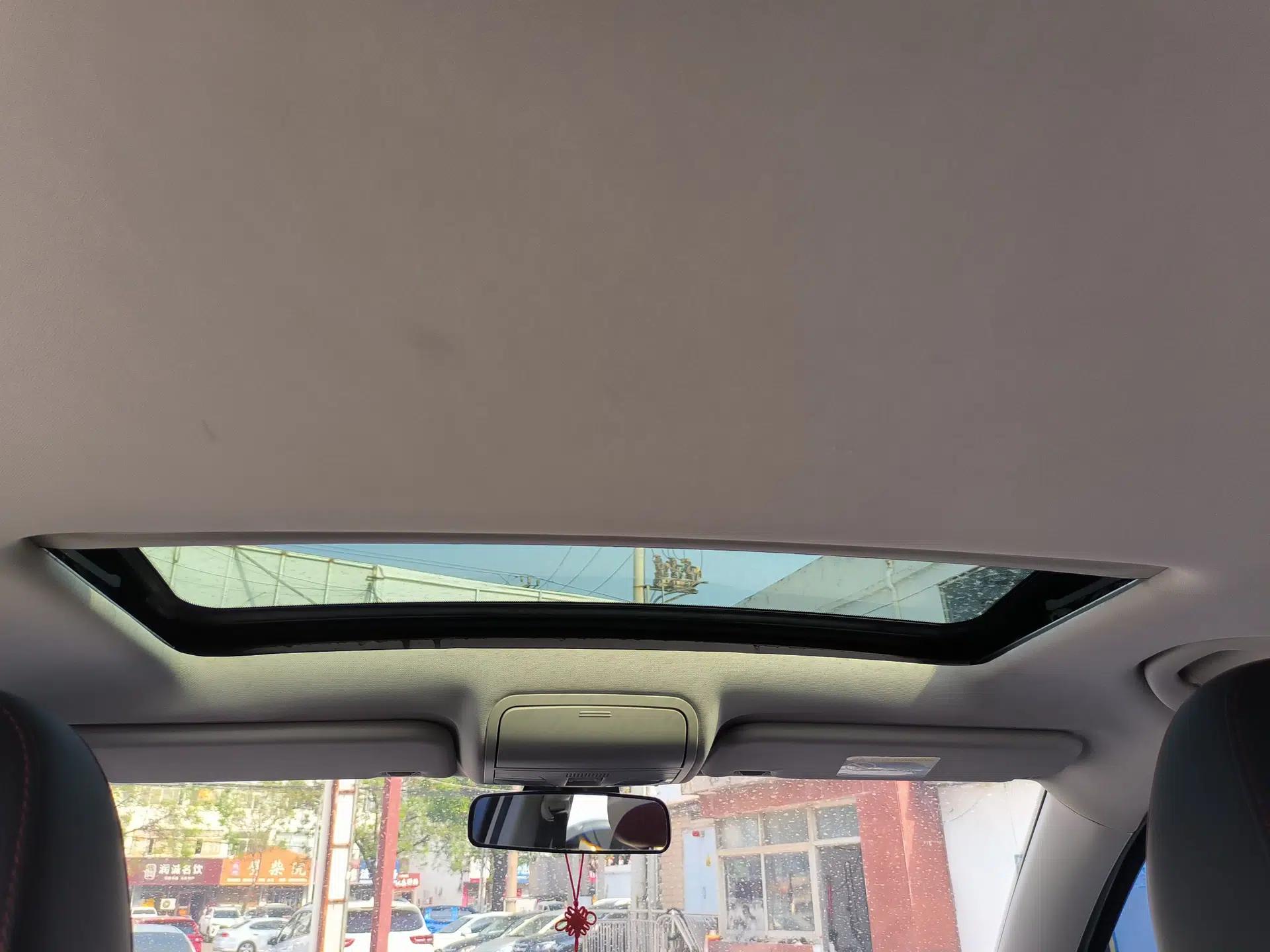 Bestune T33 2019 1.6L Manual Luxury Edition China VI — миниатюра 21
