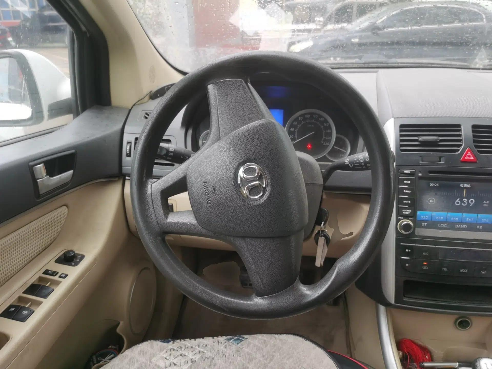 BAIC E Series 2012 Hatchback 1.3L Manual Liking Edition — миниатюра 11