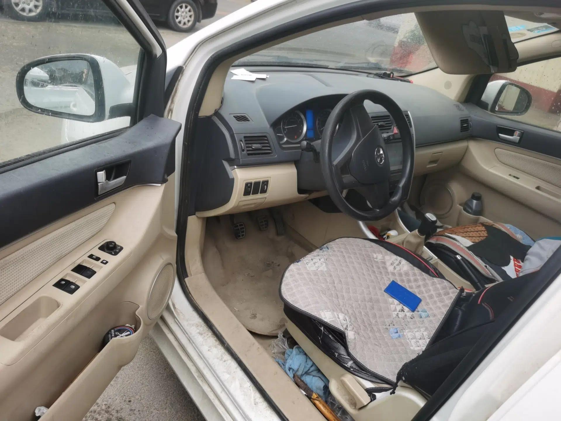 BAIC E Series 2012 Hatchback 1.3L Manual Liking Edition — миниатюра 17