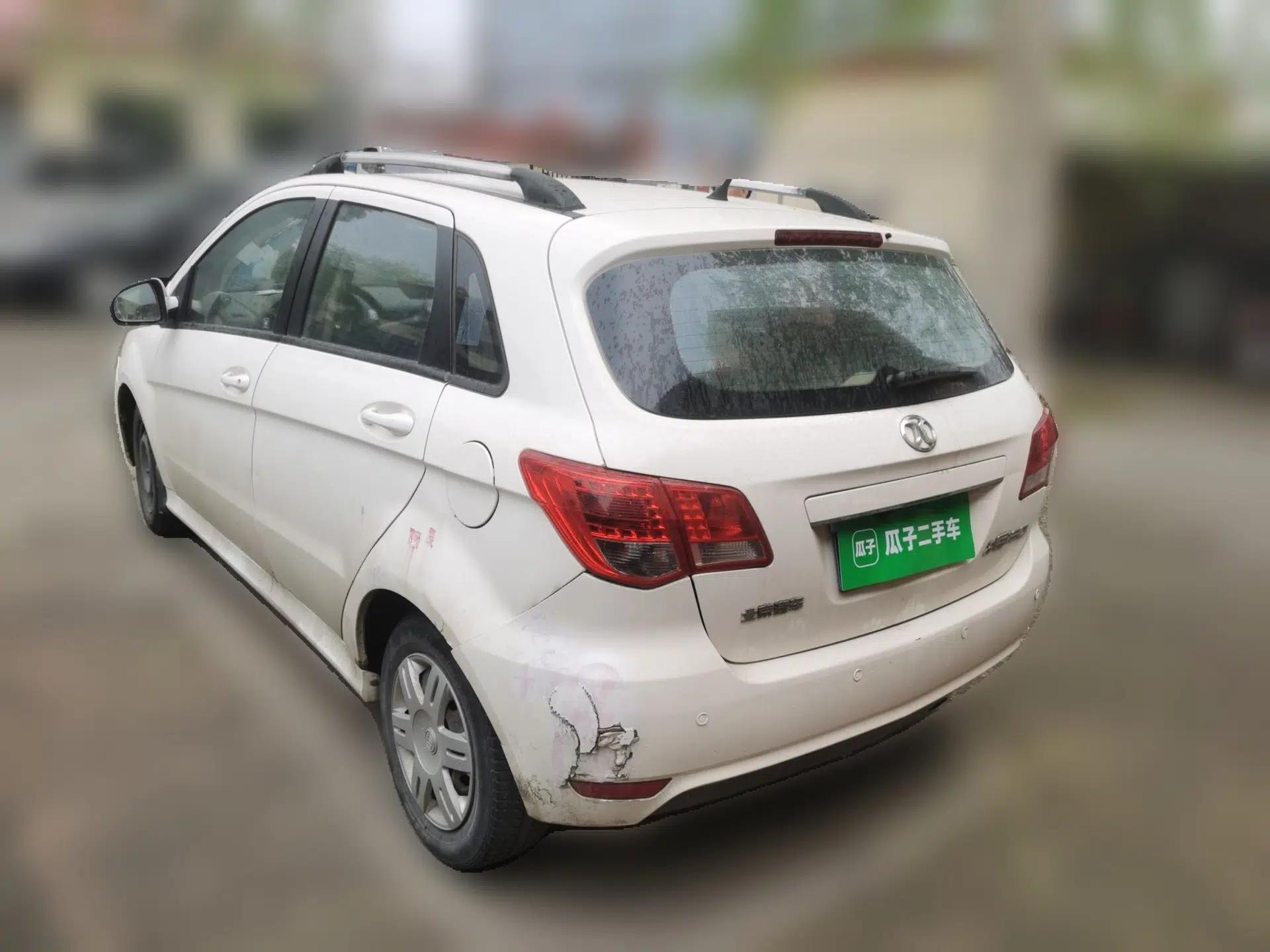 BAIC E Series 2012 Hatchback 1.3L Manual Liking Edition — миниатюра 4