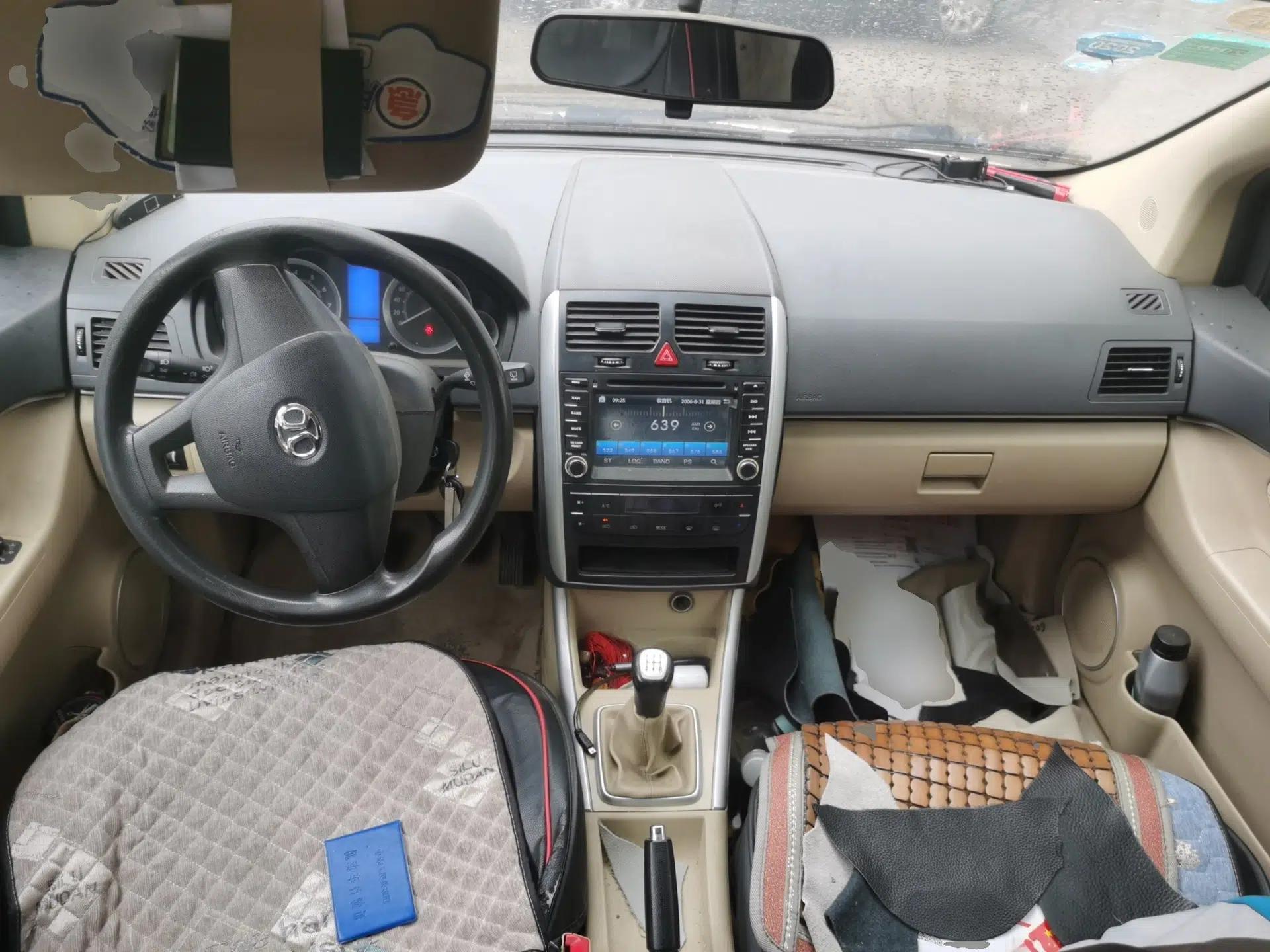 BAIC E Series 2012 Hatchback 1.3L Manual Liking Edition — миниатюра 10