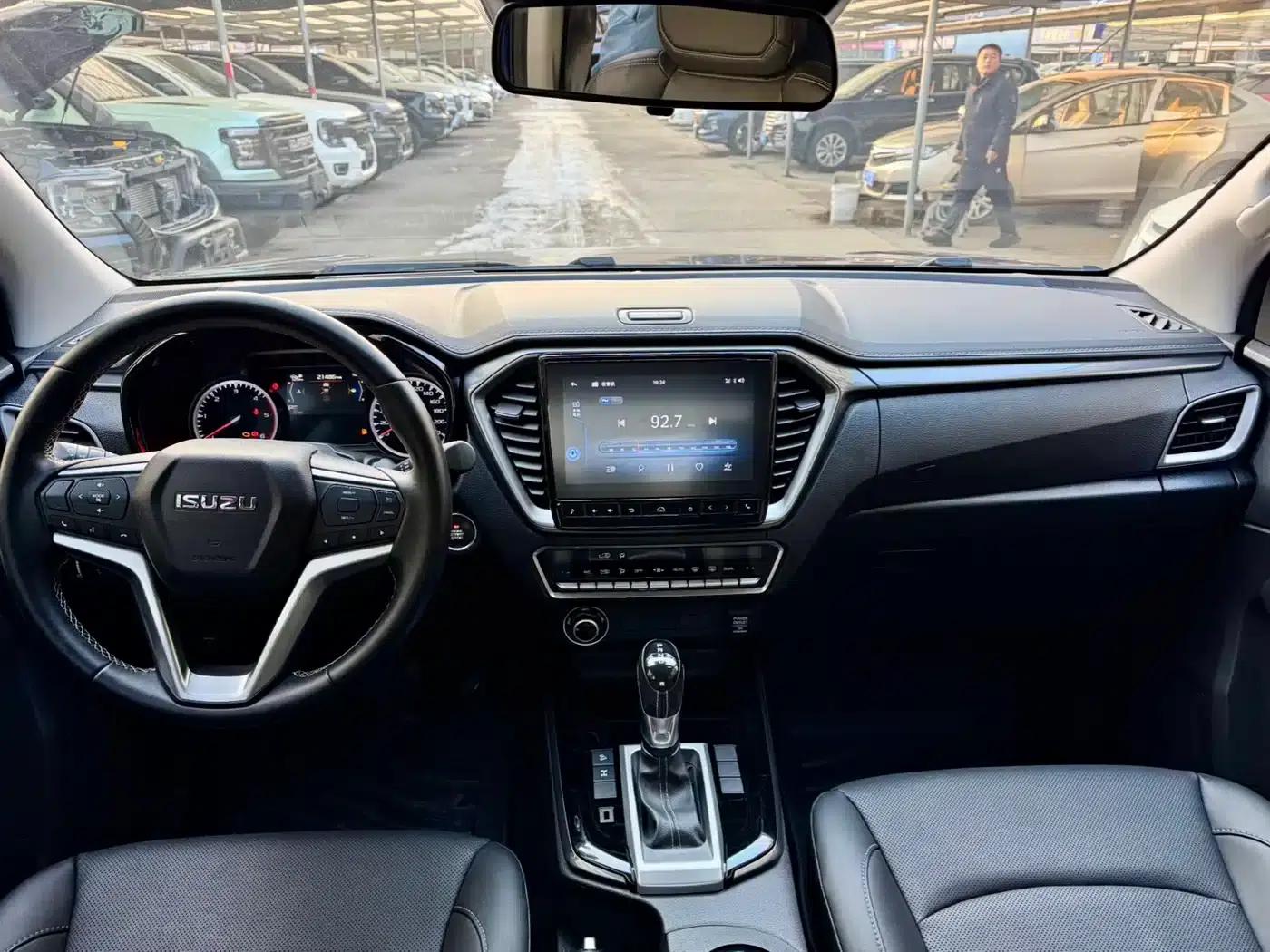 D-MAX 2021 1.9T Automatic 4WD Diesel Global Sport RZ4E — миниатюра 11