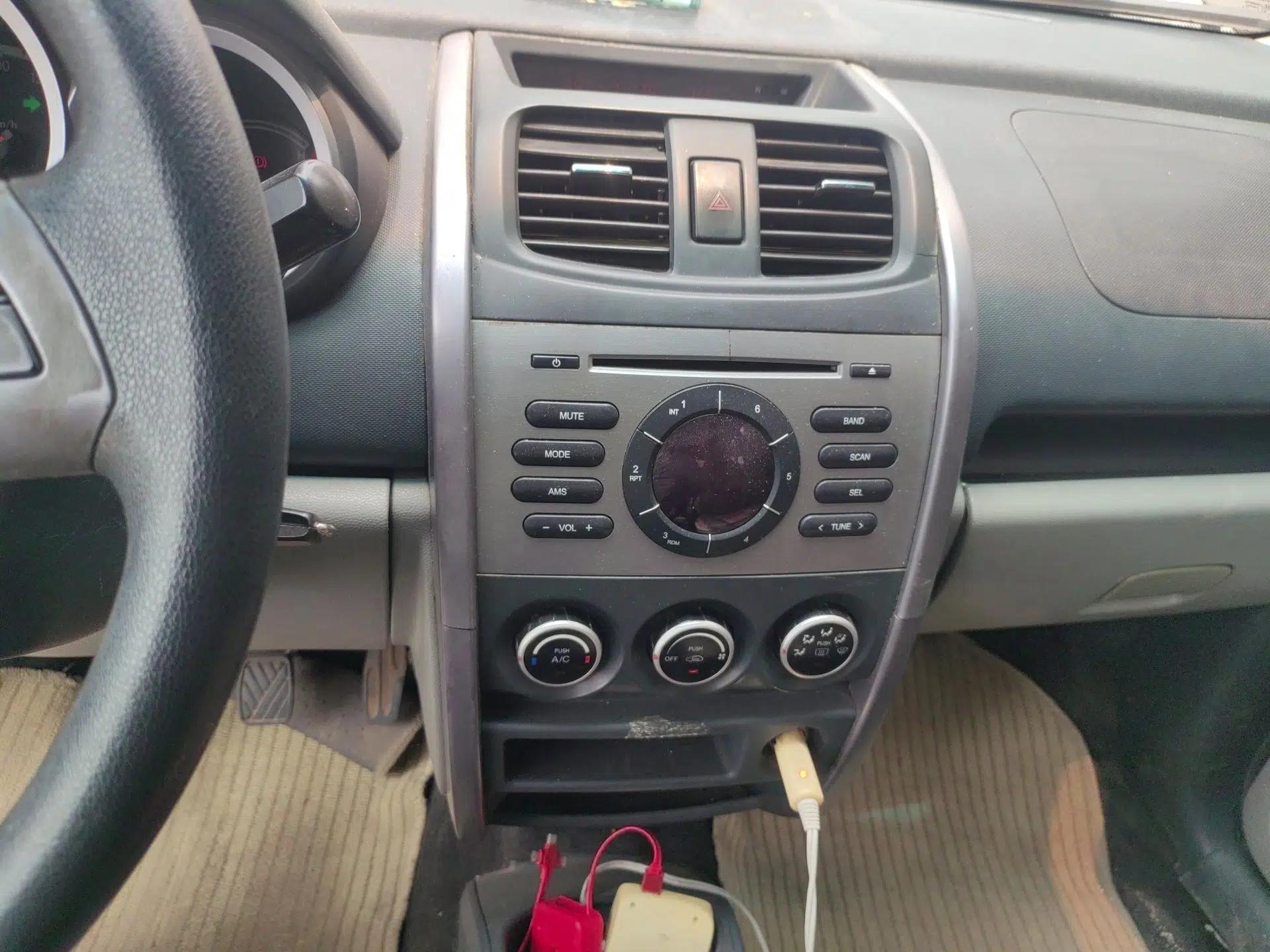 CHANGAN CX20 2011 1.3L Manual Sport Edition — миниатюра 14