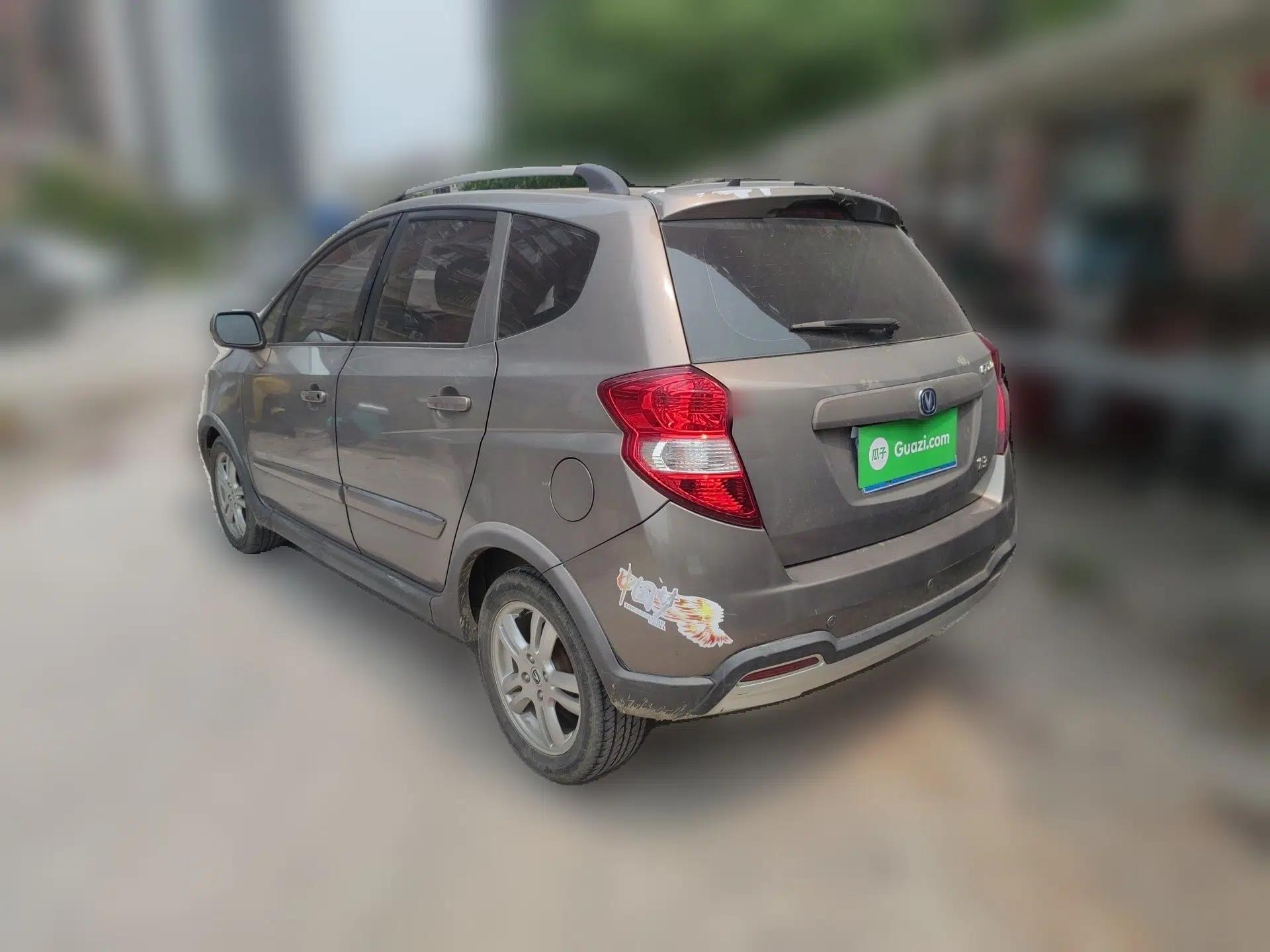 CHANGAN CX20 2011 1.3L Manual Sport Edition — миниатюра 4