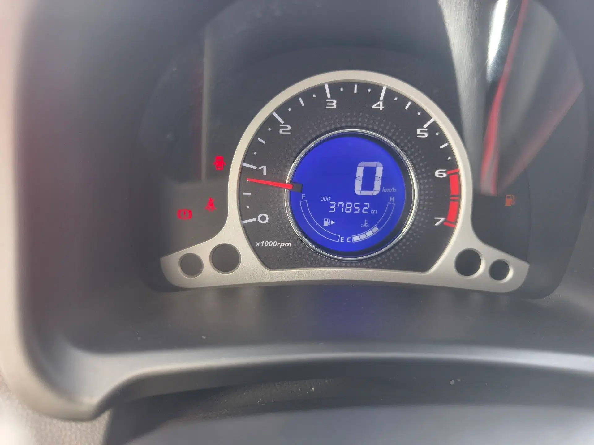 CHANGAN Benni 2014 1.4L Manual Luxury Model — миниатюра 13