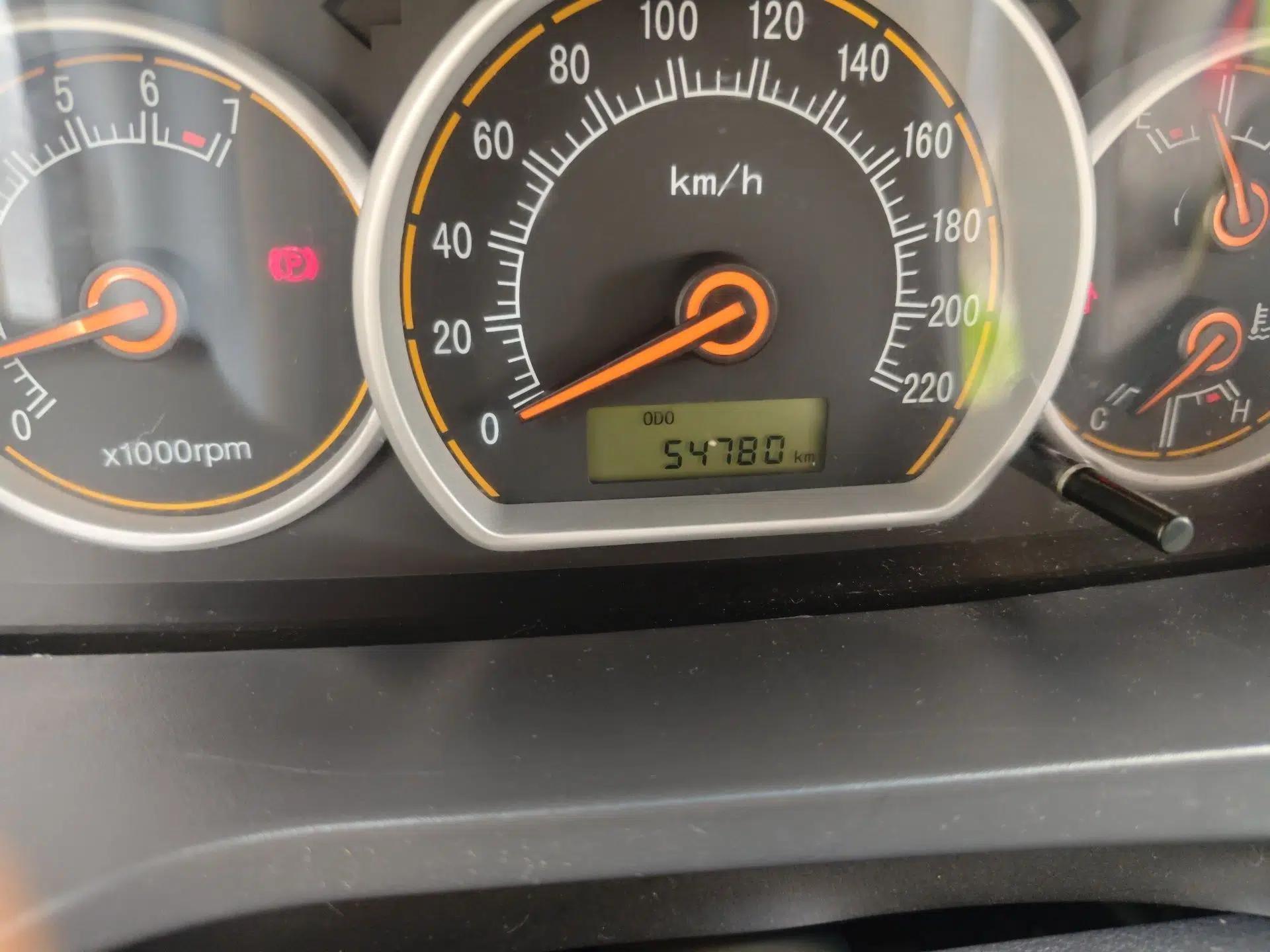 CHANGAN Alsvin 2012 Sedan 1.5L Manual Luxury Model — миниатюра 13
