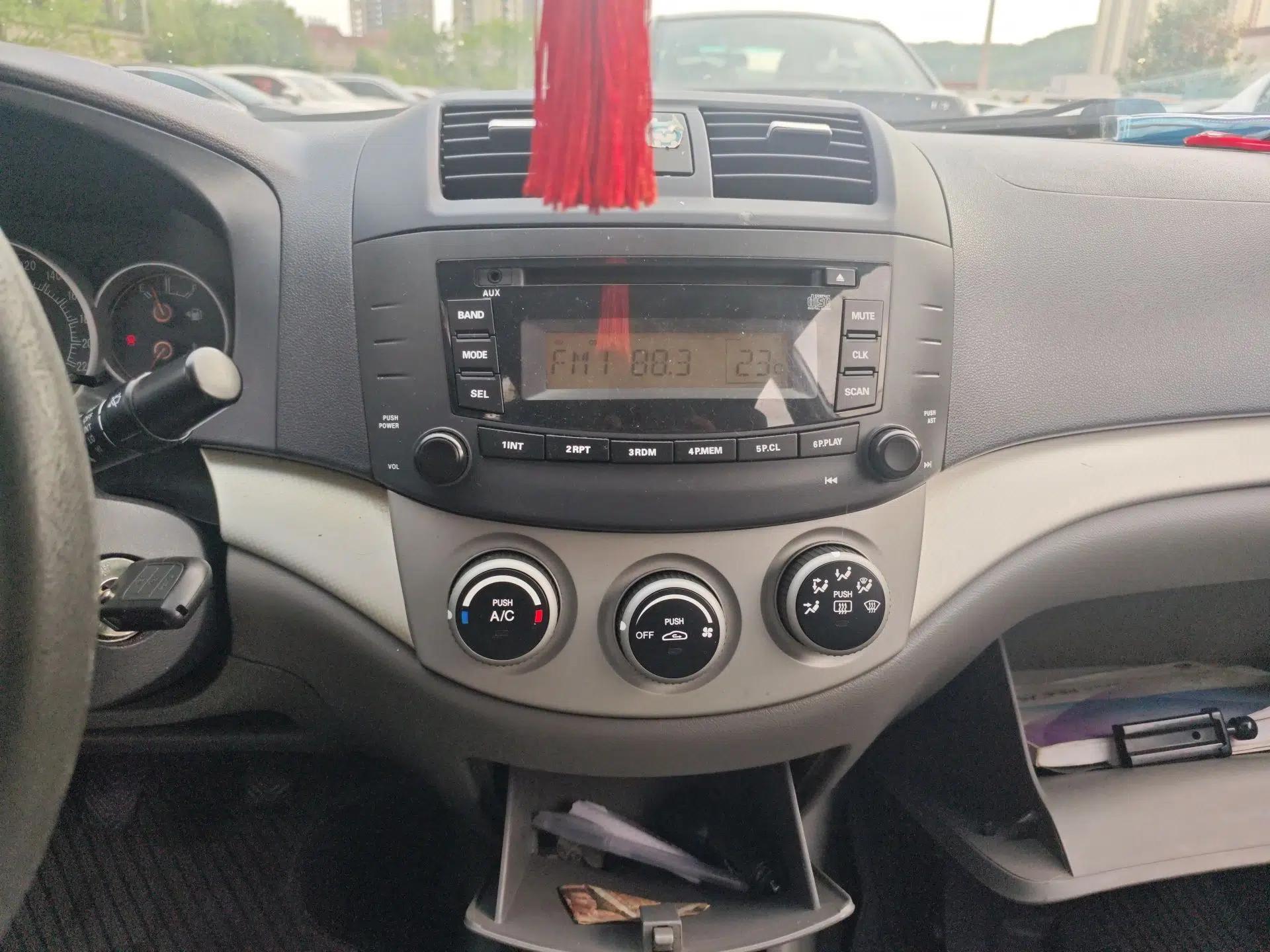 CHANGAN Alsvin 2012 Sedan 1.5L Manual Luxury Model — миниатюра 14