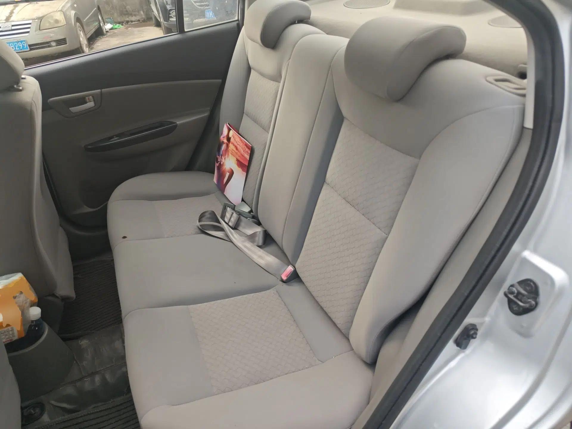 CHANGAN Alsvin 2012 Sedan 1.5L Manual Luxury Model — миниатюра 18