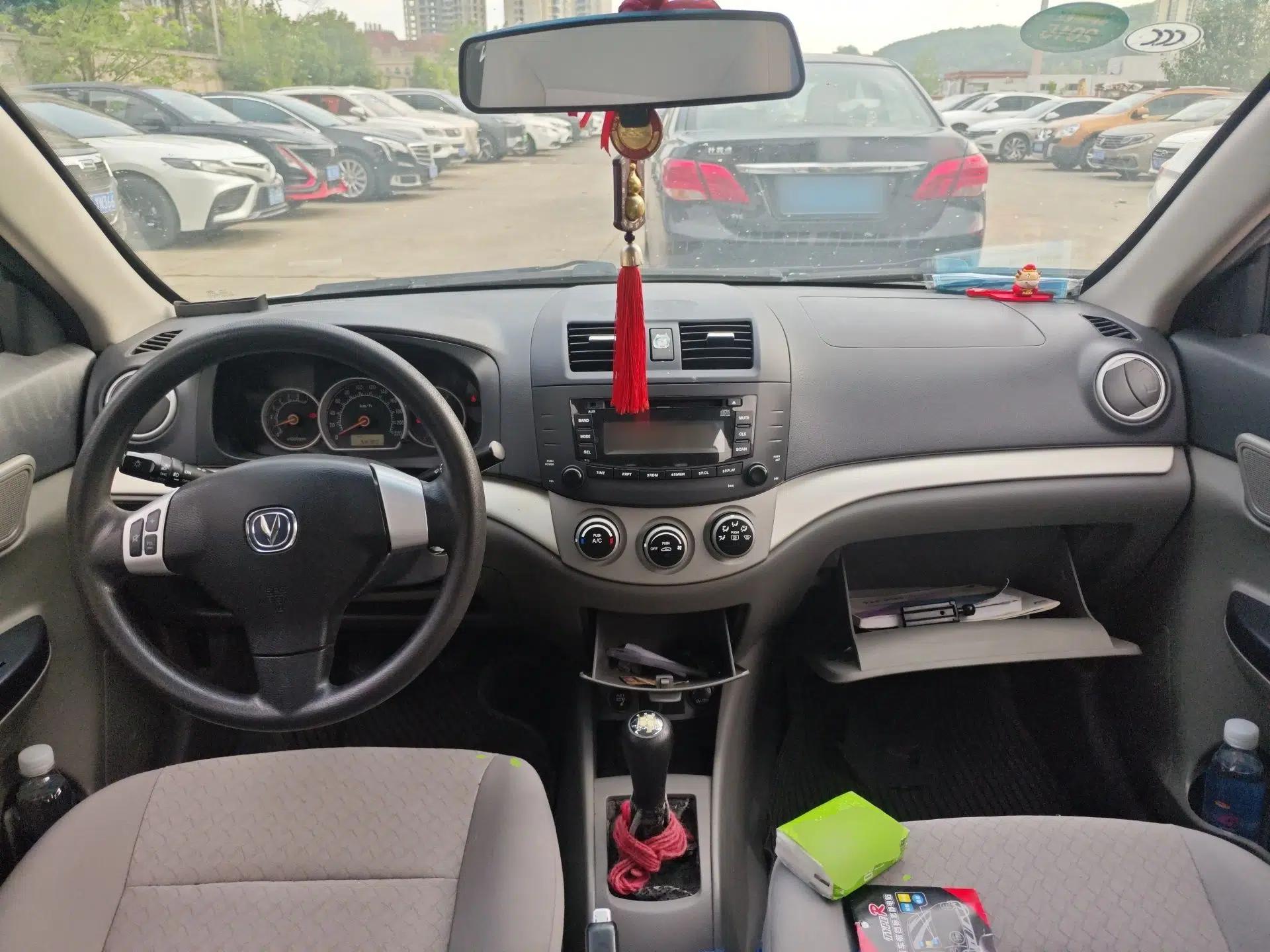 CHANGAN Alsvin 2012 Sedan 1.5L Manual Luxury Model — миниатюра 10