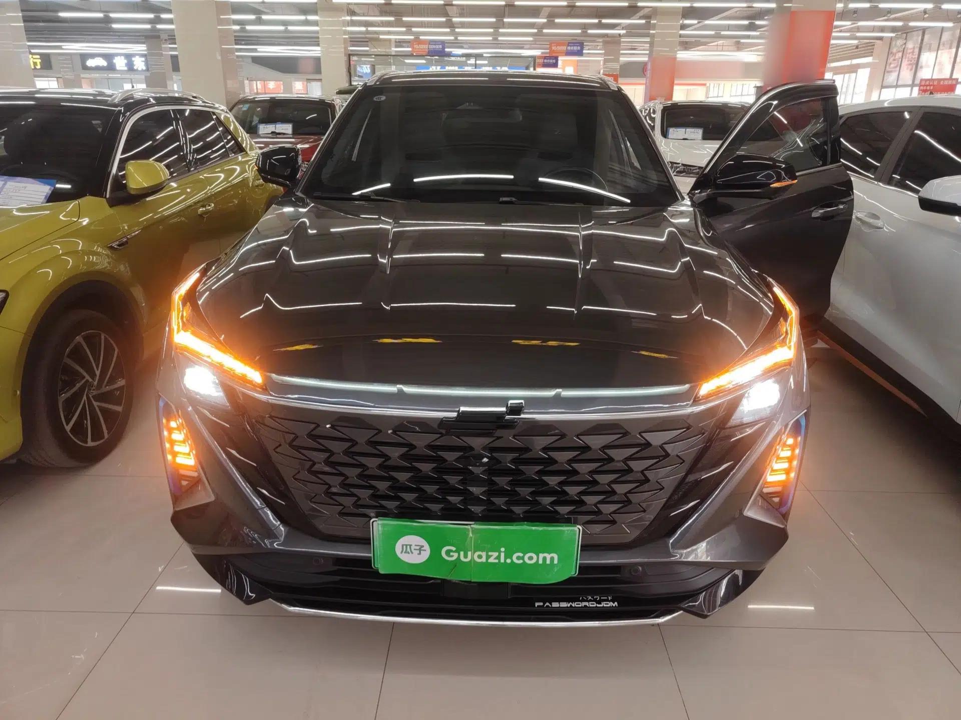 CHANGAN OSHAN Z6 New Energy 2023 ZhiDian iDD 150KM Flagship PLUS Smart Parking Edition — миниатюра 3