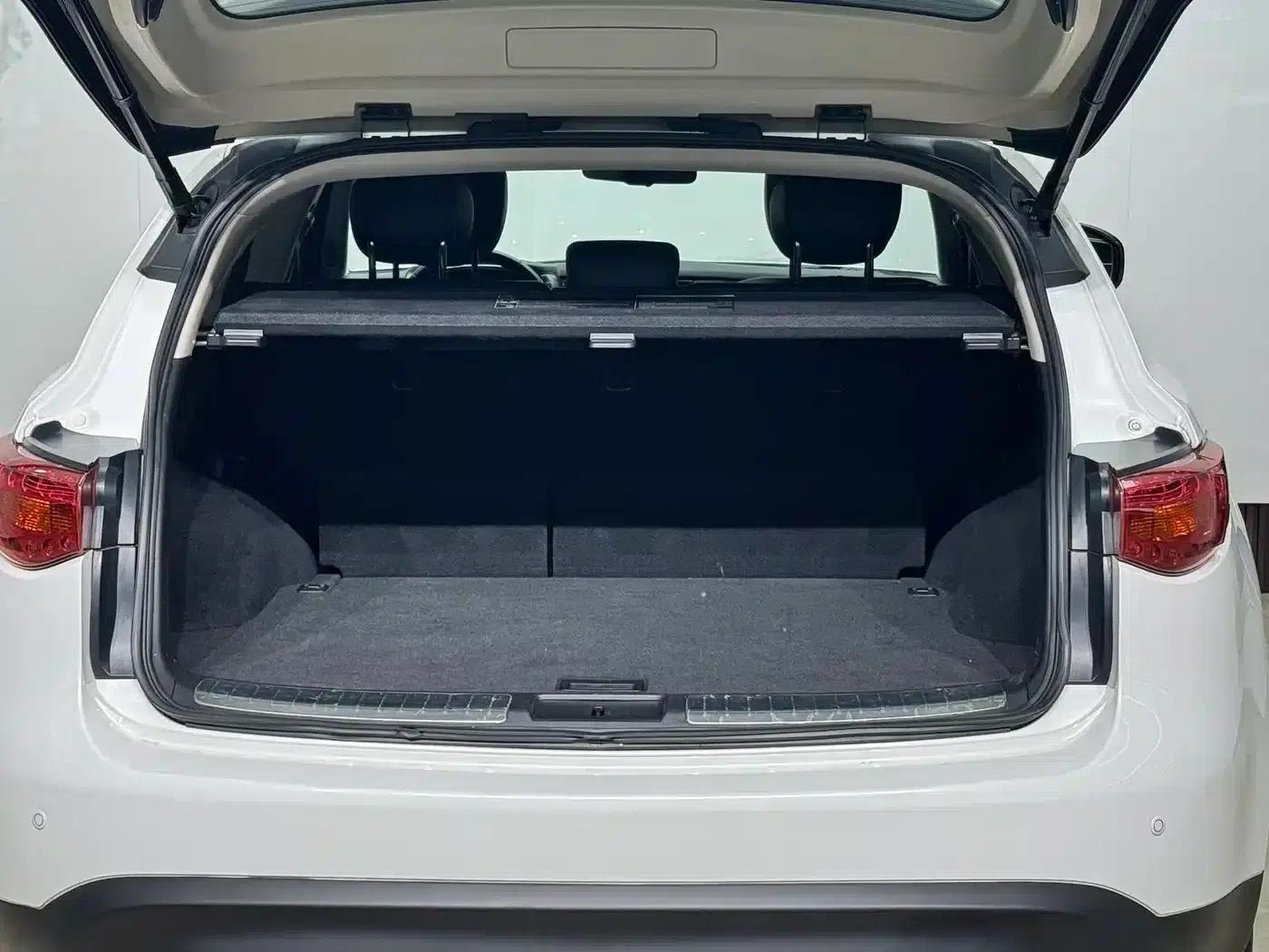 Infiniti FX 2011 FX35 Standard Edition — миниатюра 18