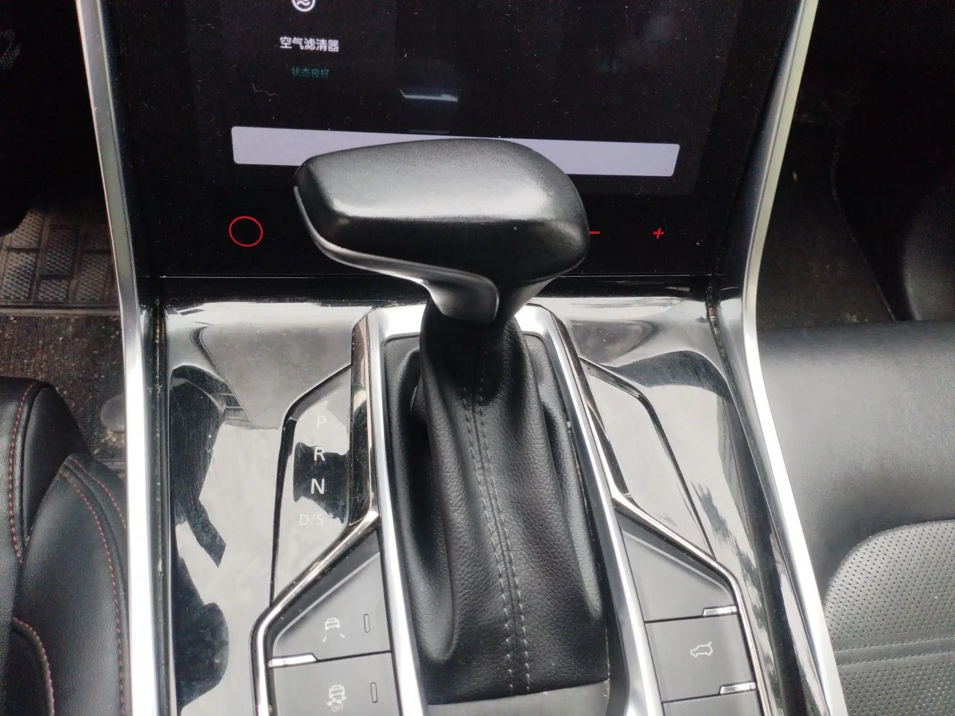 SAIC MAXUS D60 2019 1.5T Automatic Luxury Edition 5-seater — миниатюра 15