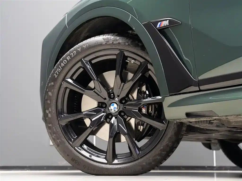 2024 BMW X7 M60i xDrive M60i — миниатюра 5