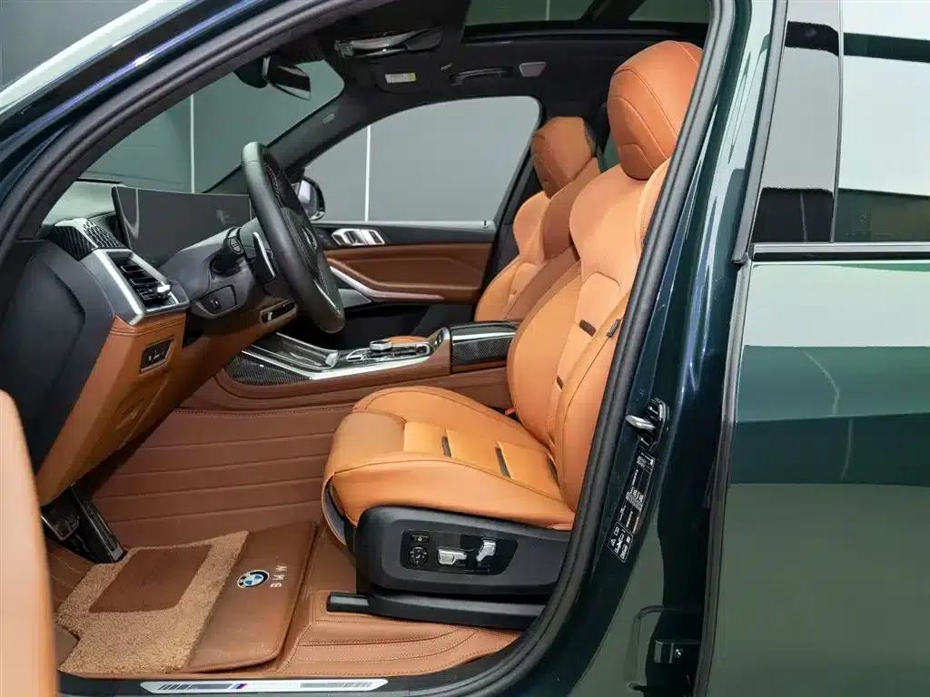 2024 BMW X7 M60i xDrive M60i — миниатюра 8