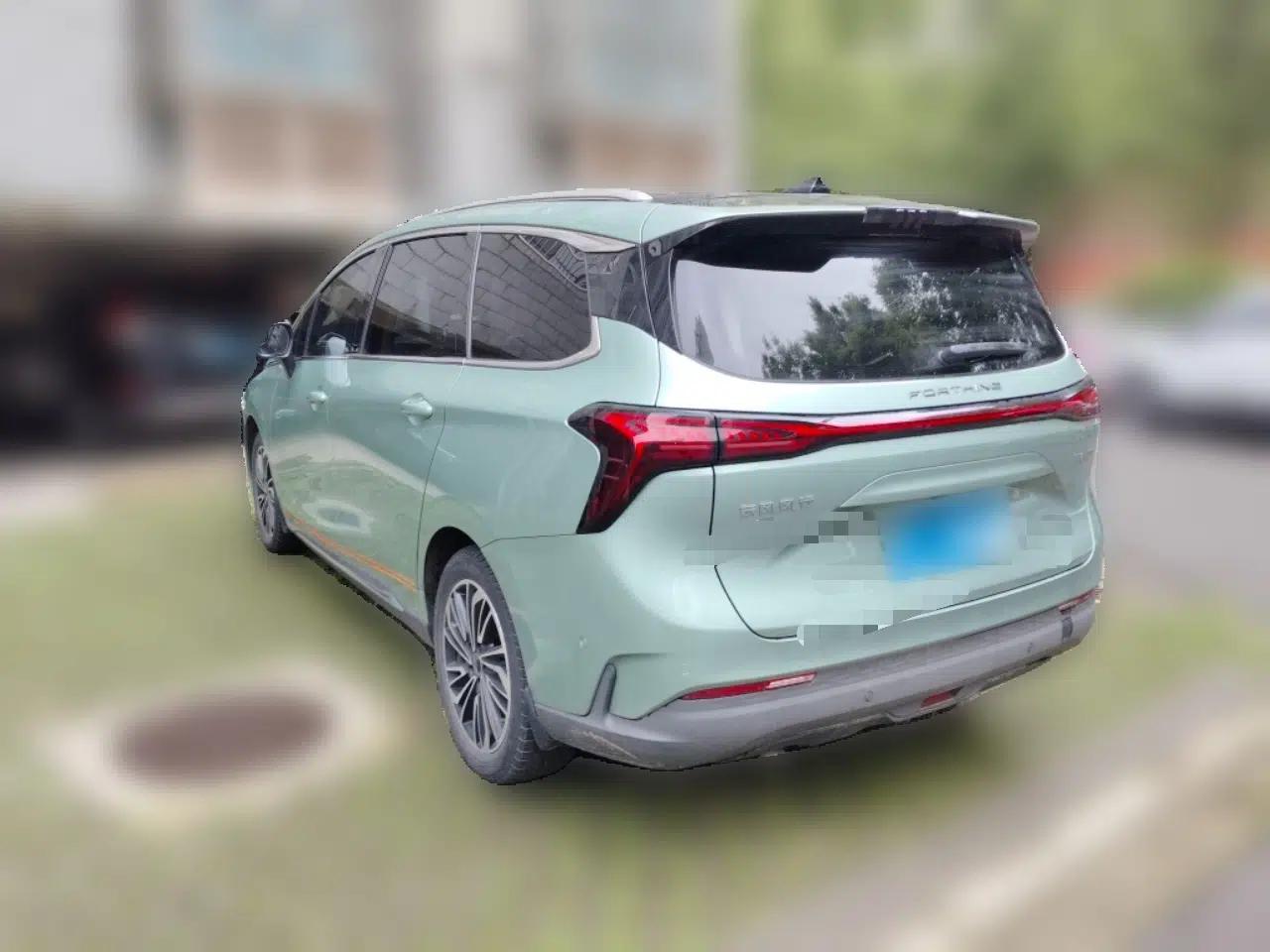FORTHING Yacht 2022 1.5T DCT Lan Yue Edition — миниатюра 4