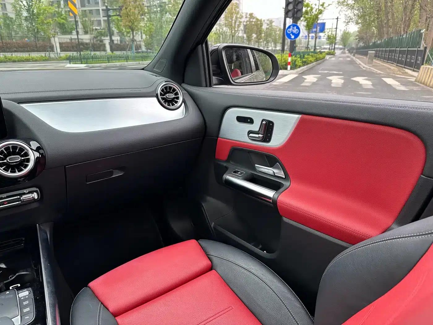 2022 Mercedes-Benz GLA AMG 35 4MATIC — миниатюра 17