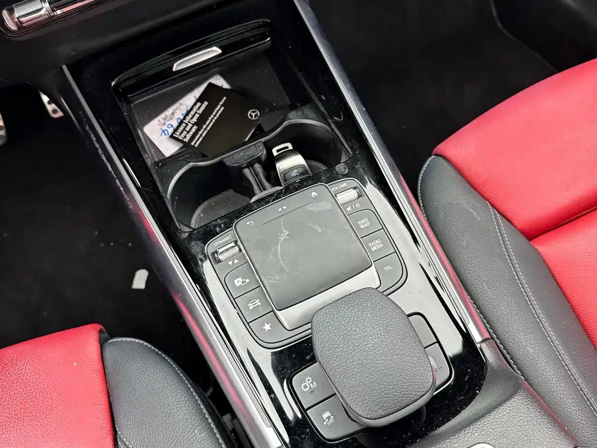 2022 Mercedes-Benz GLA AMG 35 4MATIC — миниатюра 18