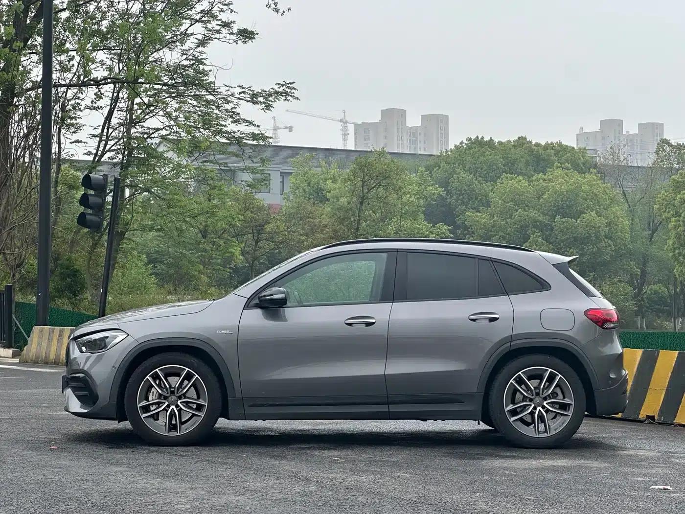 2022 Mercedes-Benz GLA AMG 35 4MATIC — миниатюра 4
