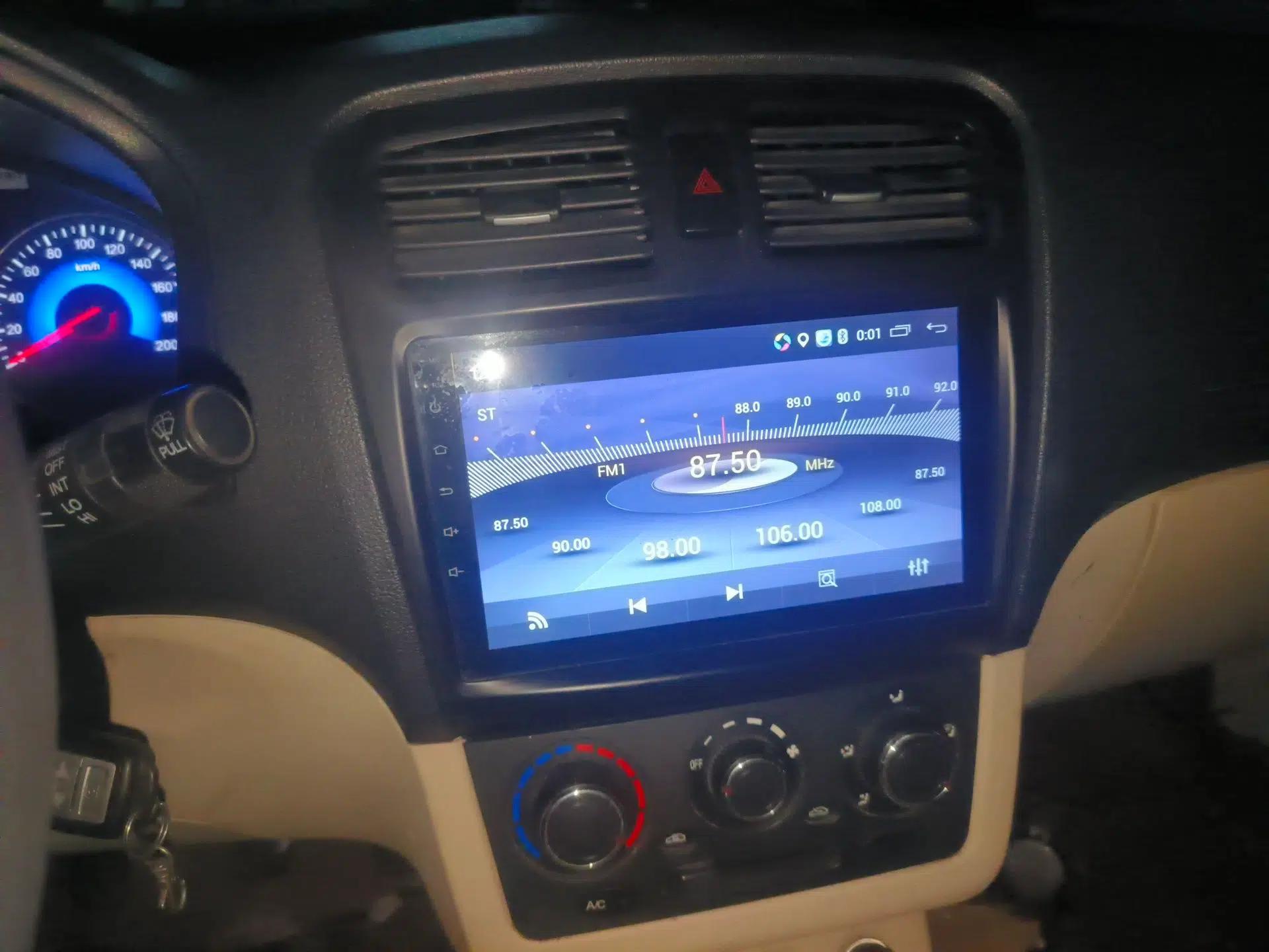 Dongfeng Fengon 370 2016 1.5L Manual Comfort 7-Seater — миниатюра 14