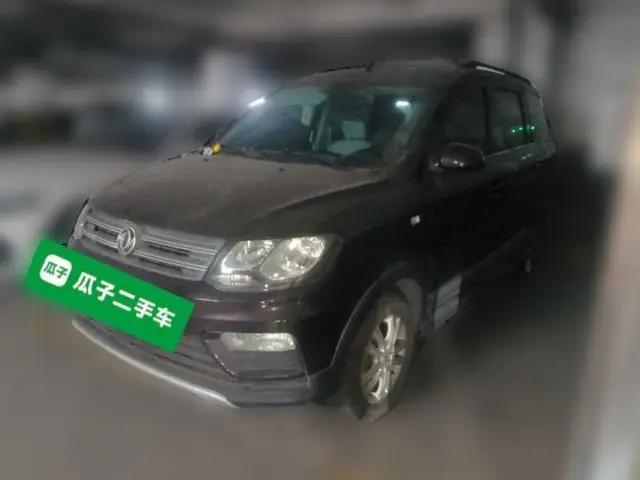 Dongfeng Fengon 370 2016 1.5L Manual Comfort 7-Seater