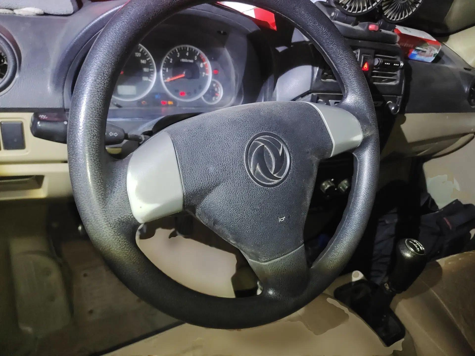 Dongfeng Xiaokang C37 2012 1.4L Entrepreneur II Type DK13-06 — миниатюра 11