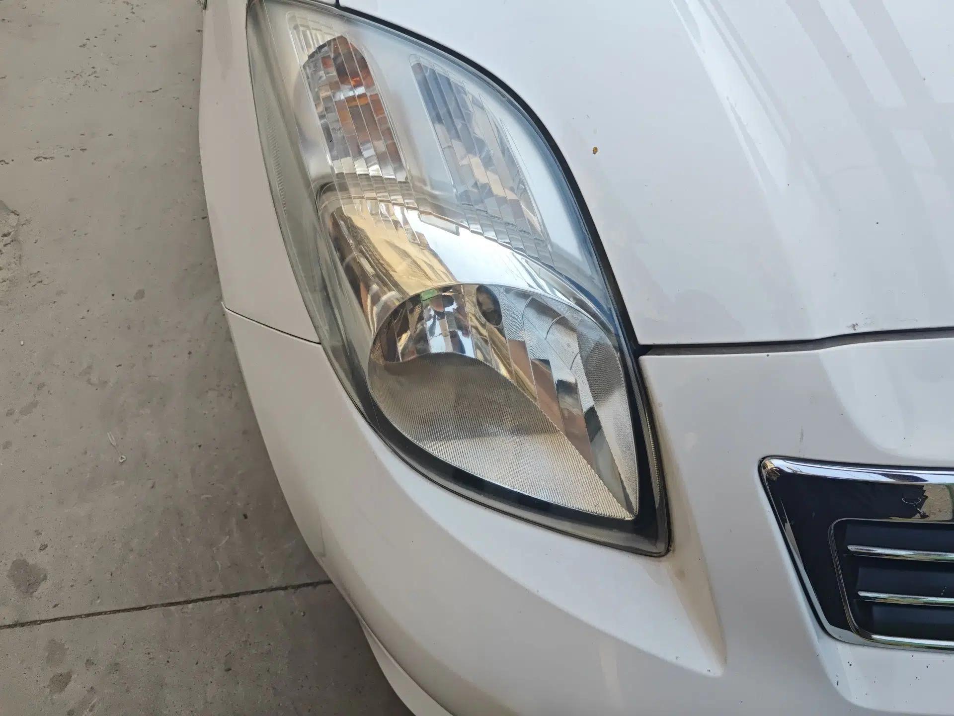 Toyota Yaris 2011 1.6E Automatic Charm Edition — миниатюра 7