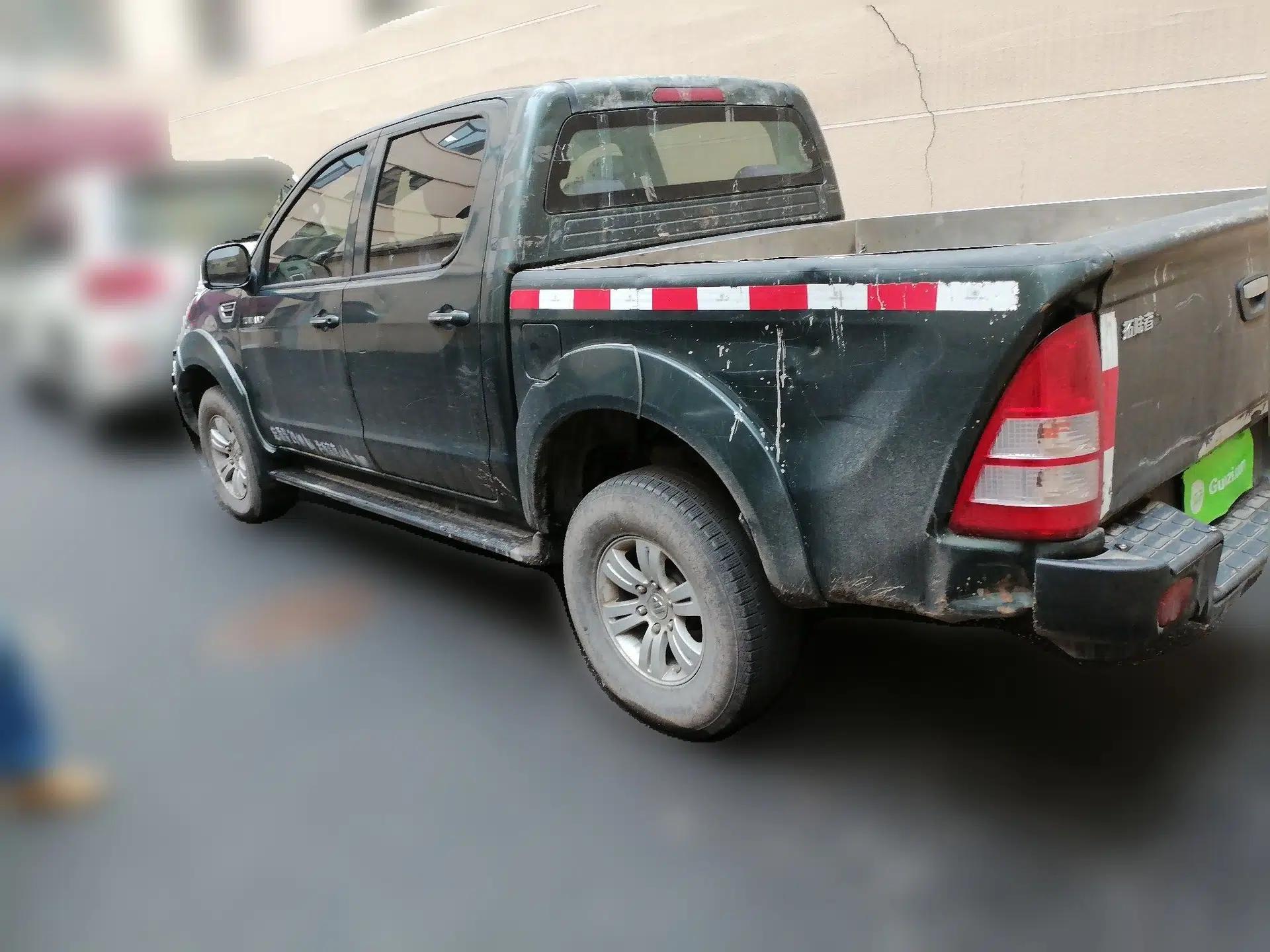 Foton Tunland 2018 2.0T S-Series Gasoline 4x4 Ultimate Version China V Emission Standard 4G20TI4 — миниатюра 4