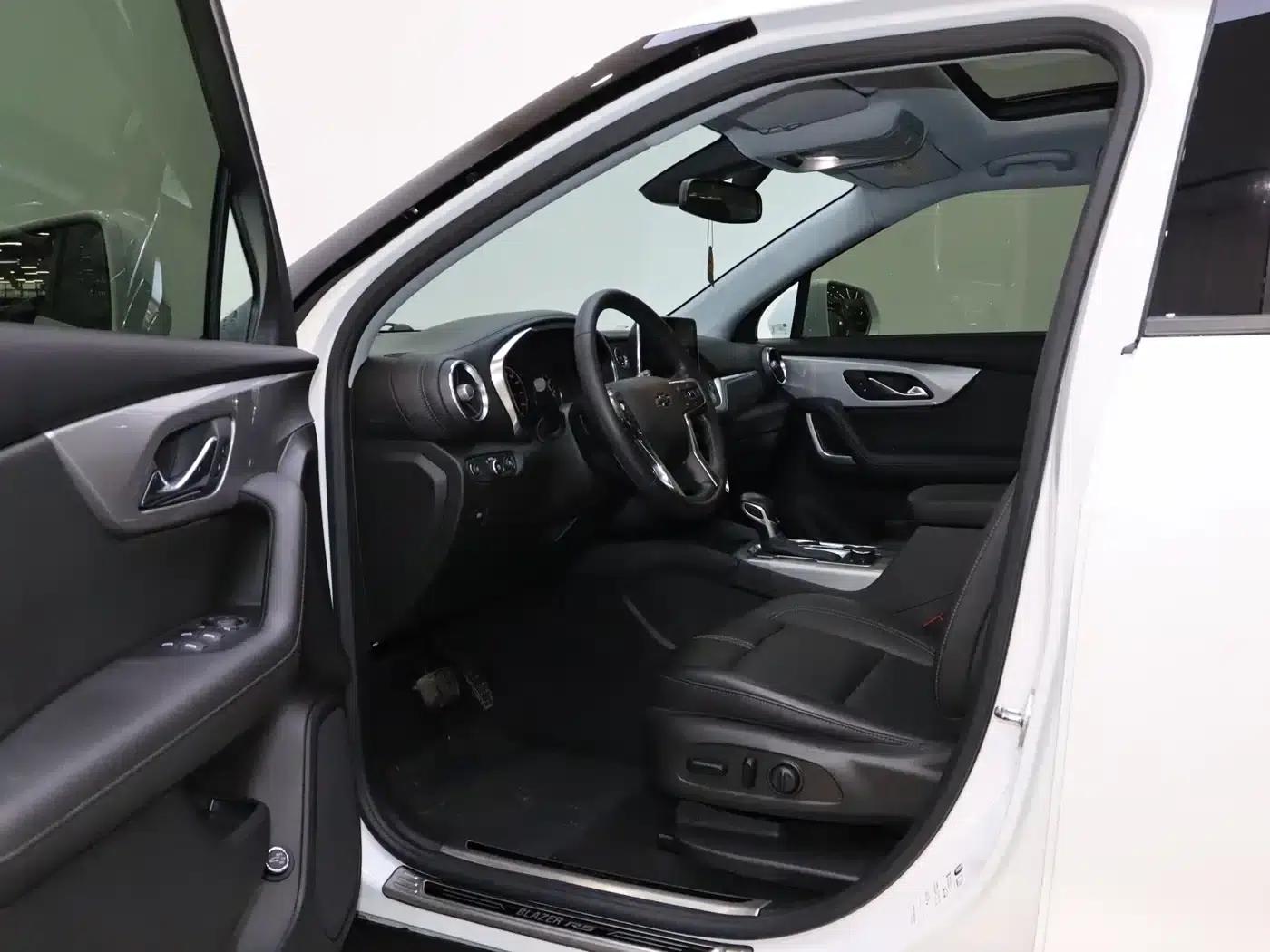 2022 Chevrolet Blazer Mild Hybrid 650T 7-Seater (Wei Edition) — миниатюра 11