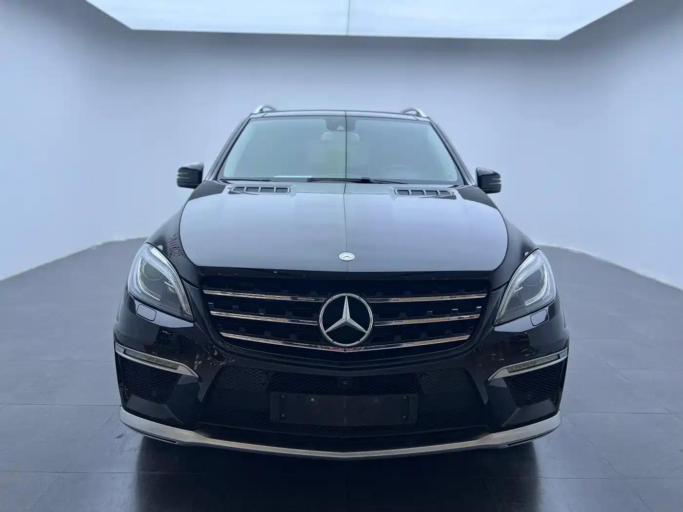 2014 Mercedes-Benz M-Class AMG ML 63 — миниатюра 2