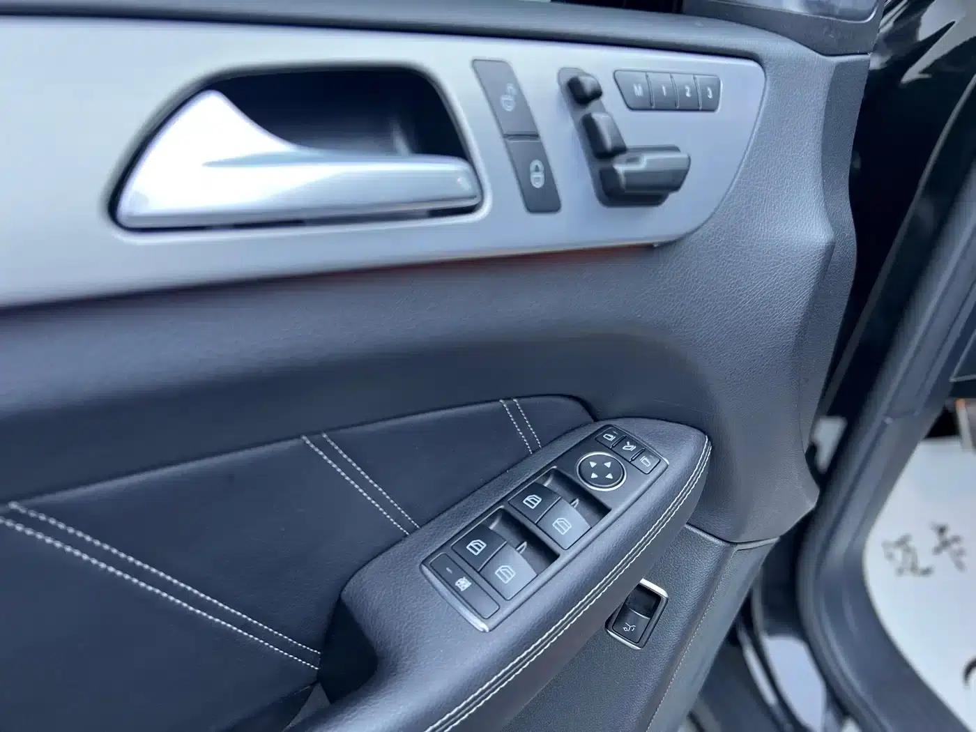 2014 Mercedes-Benz M-Class AMG ML 63 — миниатюра 5