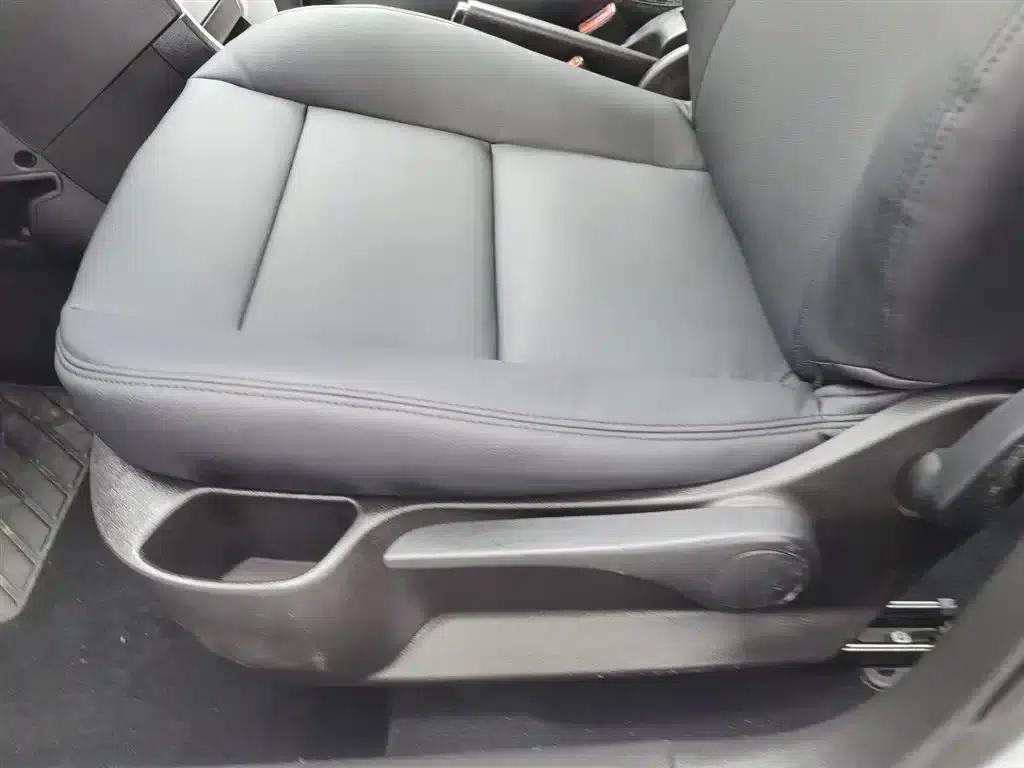Peugeot 307 2010 Hatchback 2.0L Automatic Comfort Edition — миниатюра 20