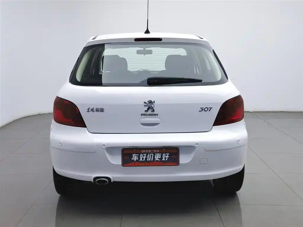Peugeot 307 2010 Hatchback 2.0L Automatic Comfort Edition — миниатюра 4