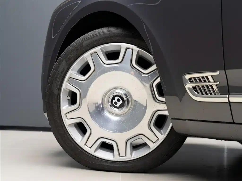 Mulsanne 2017 6.8T Long Wheelbase — миниатюра 5