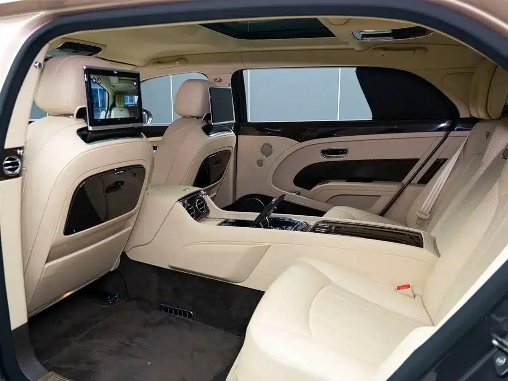 Mulsanne 2017 6.8T Long Wheelbase — миниатюра 9