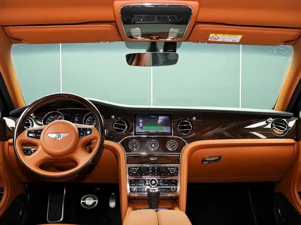 Mulsanne 2017 6.8T Long Wheelbase — миниатюра 13