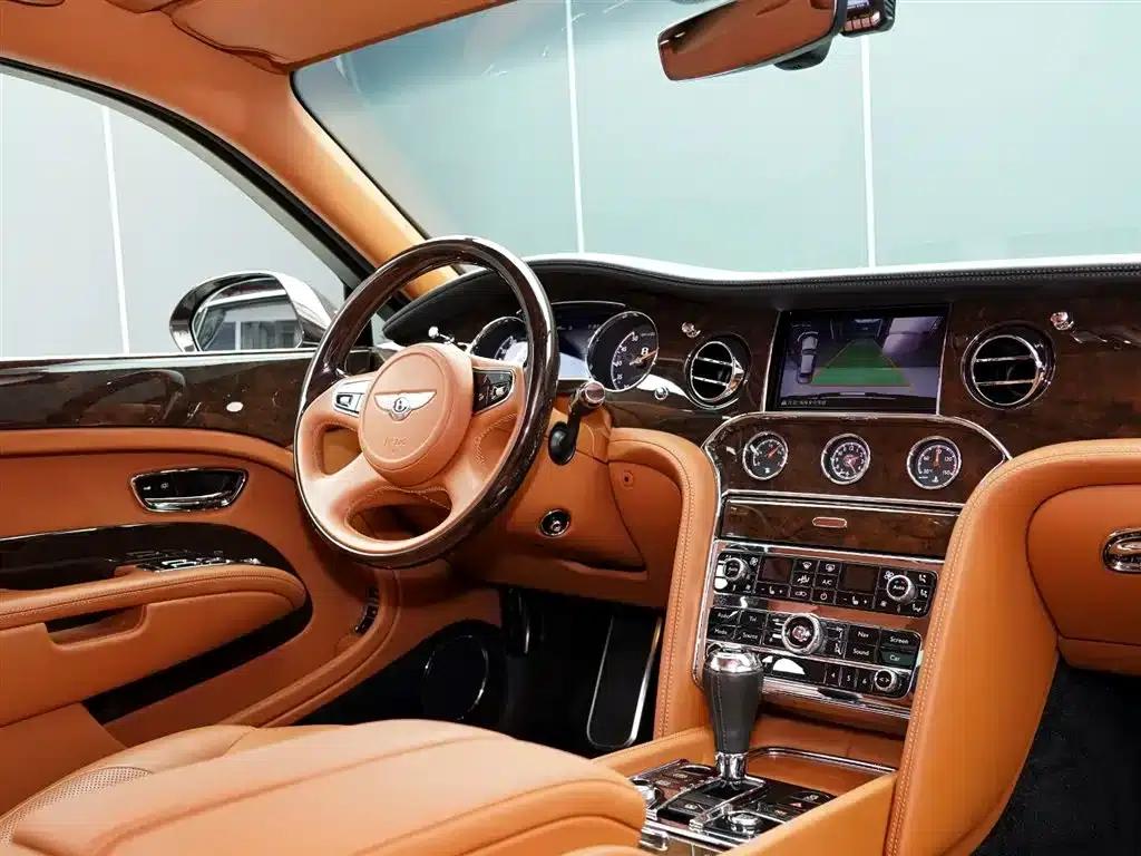 Mulsanne 2017 6.8T Long Wheelbase — миниатюра 16