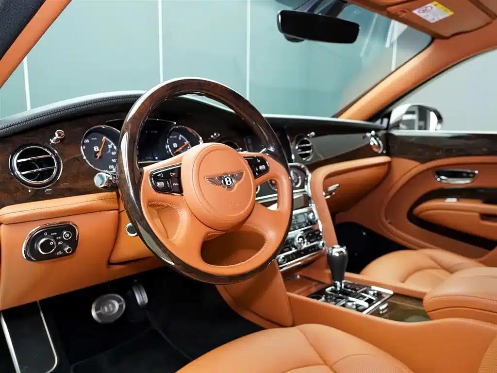 Mulsanne 2017 6.8T Long Wheelbase — миниатюра 9