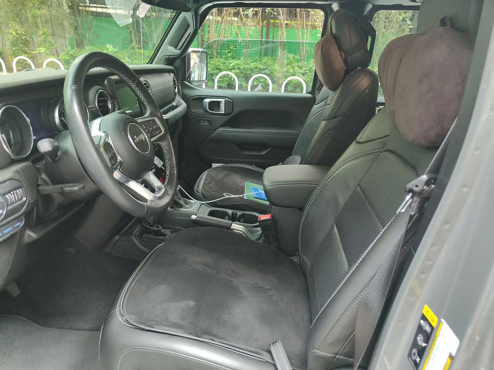 Jeep Wrangler New Energy 2021 Four-Door 2.0T 4xe Sahara — миниатюра 16