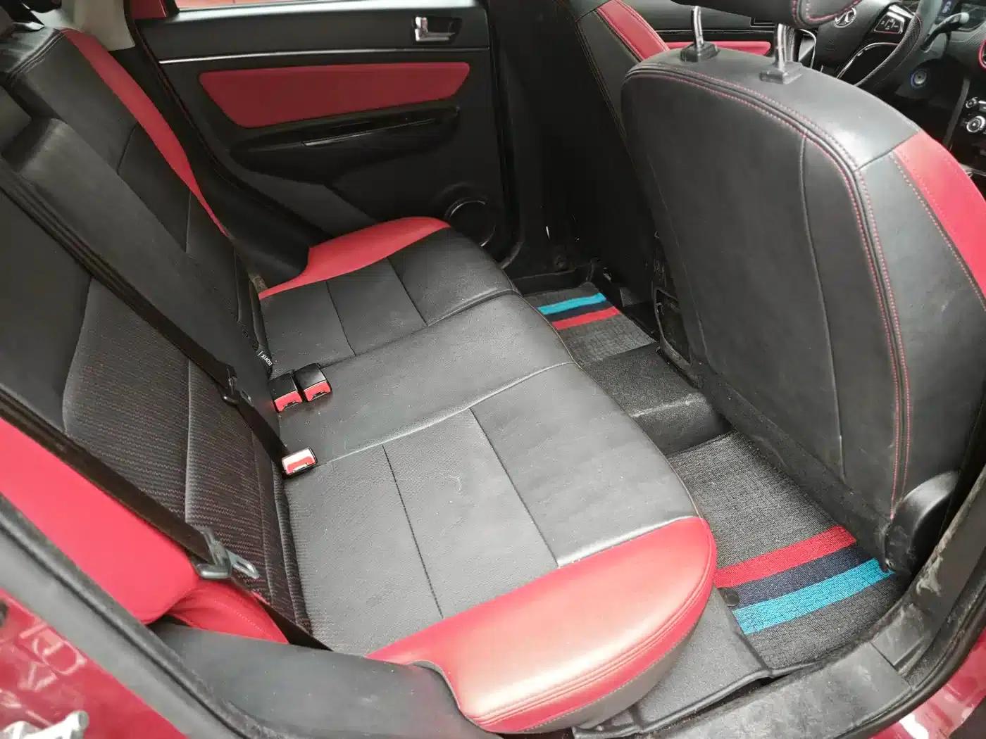 2015 Senova X25 1.5L Automatic Elite — миниатюра 16