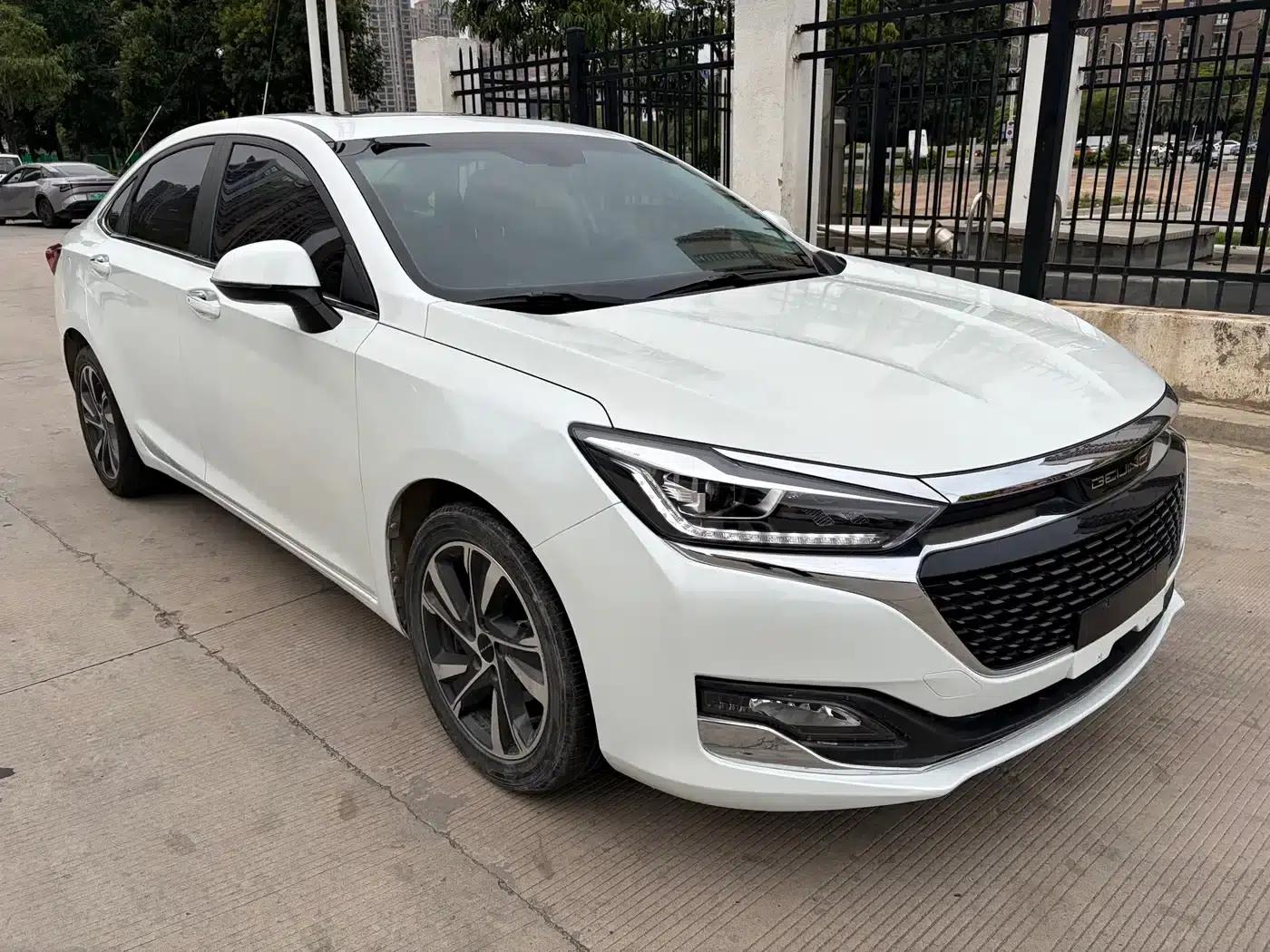 Beijing U7 2019 1.5T CVT Smart Edition (National VI Emission Standard) — миниатюра 3