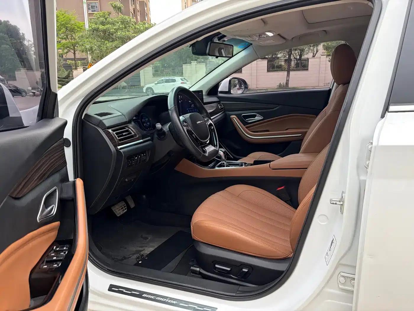 Beijing U7 2019 1.5T CVT Smart Edition (National VI Emission Standard) — миниатюра 4