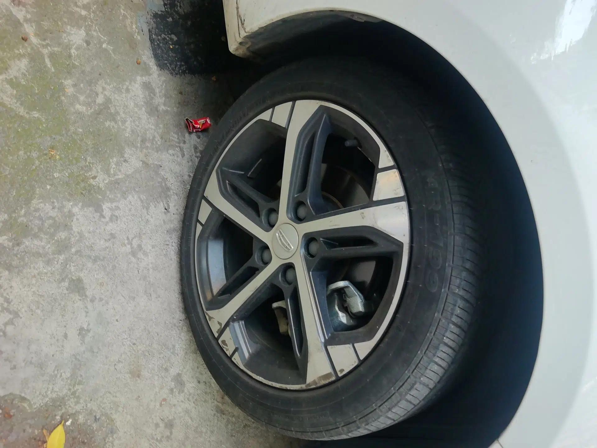 Geely Auto Emgrand L 2022 1.4T CVT Flagship Edition — миниатюра 8