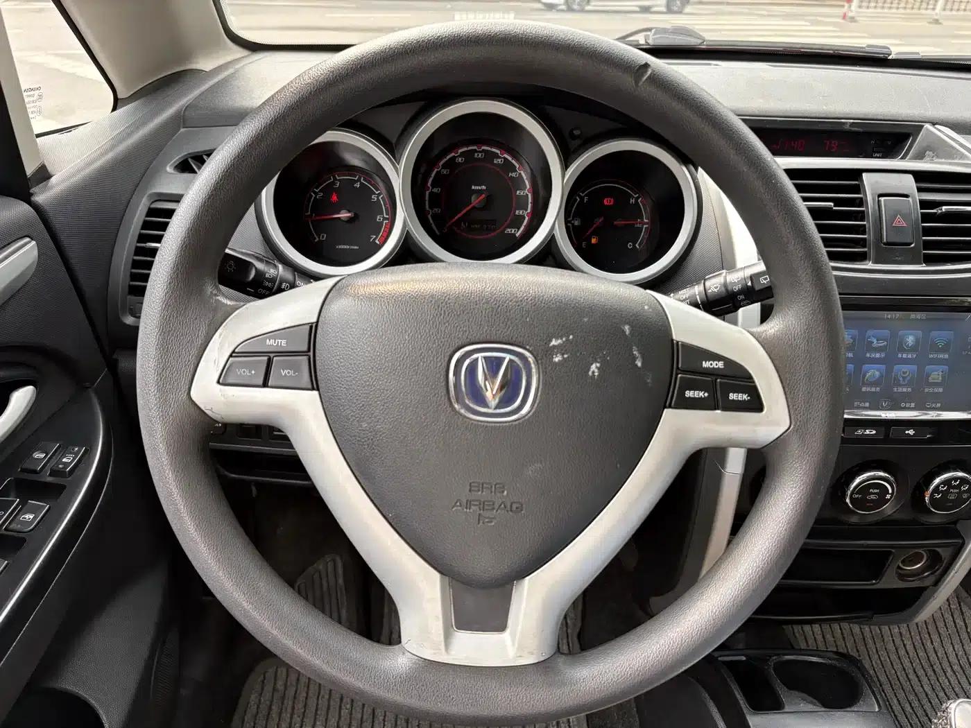 Changan CX20 2014 1.4L IMT Sunroof Navigation Edition (National V Emission Standard) — миниатюра 17