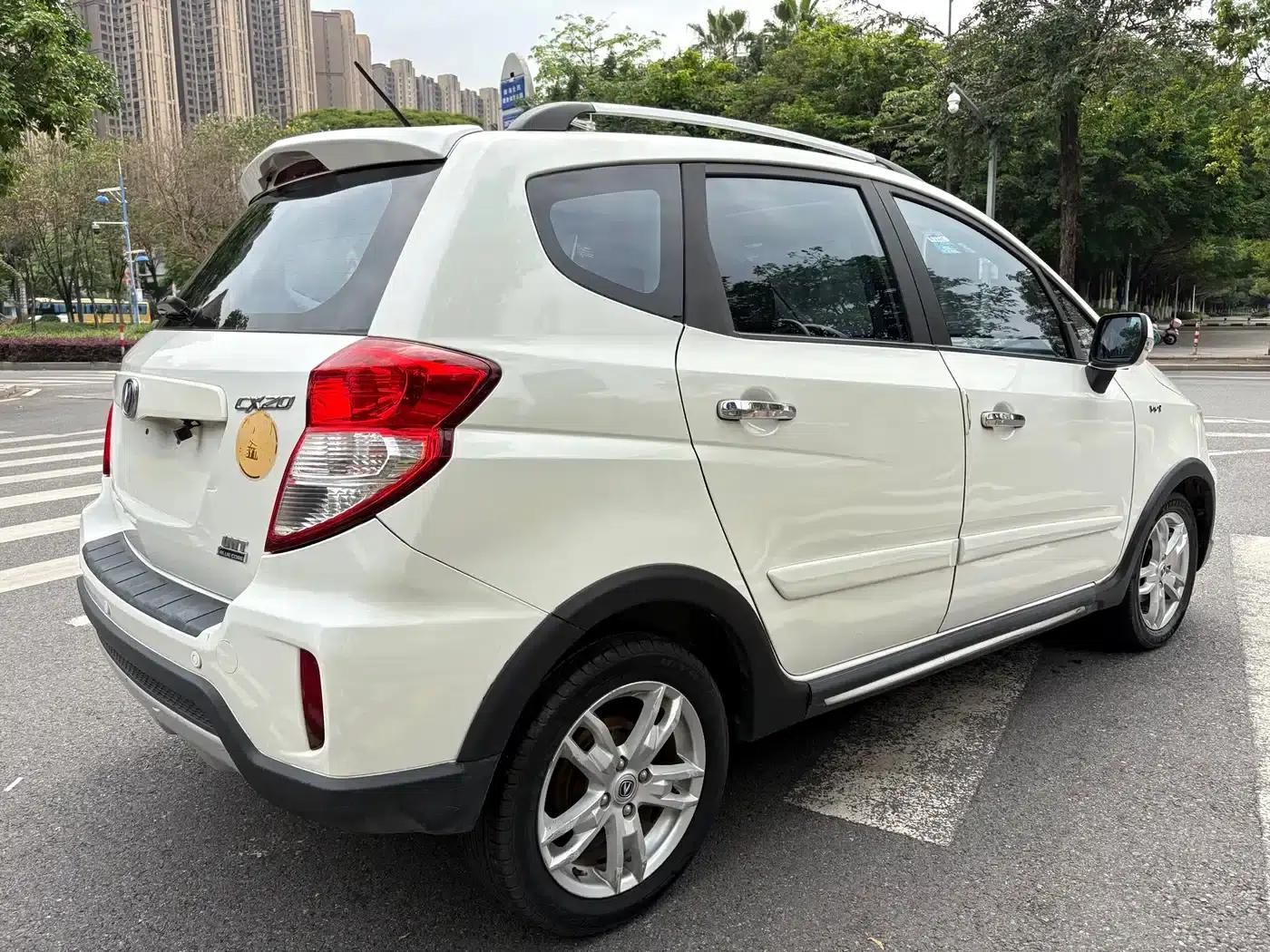 Changan CX20 2014 1.4L IMT Sunroof Navigation Edition (National V Emission Standard) — миниатюра 4