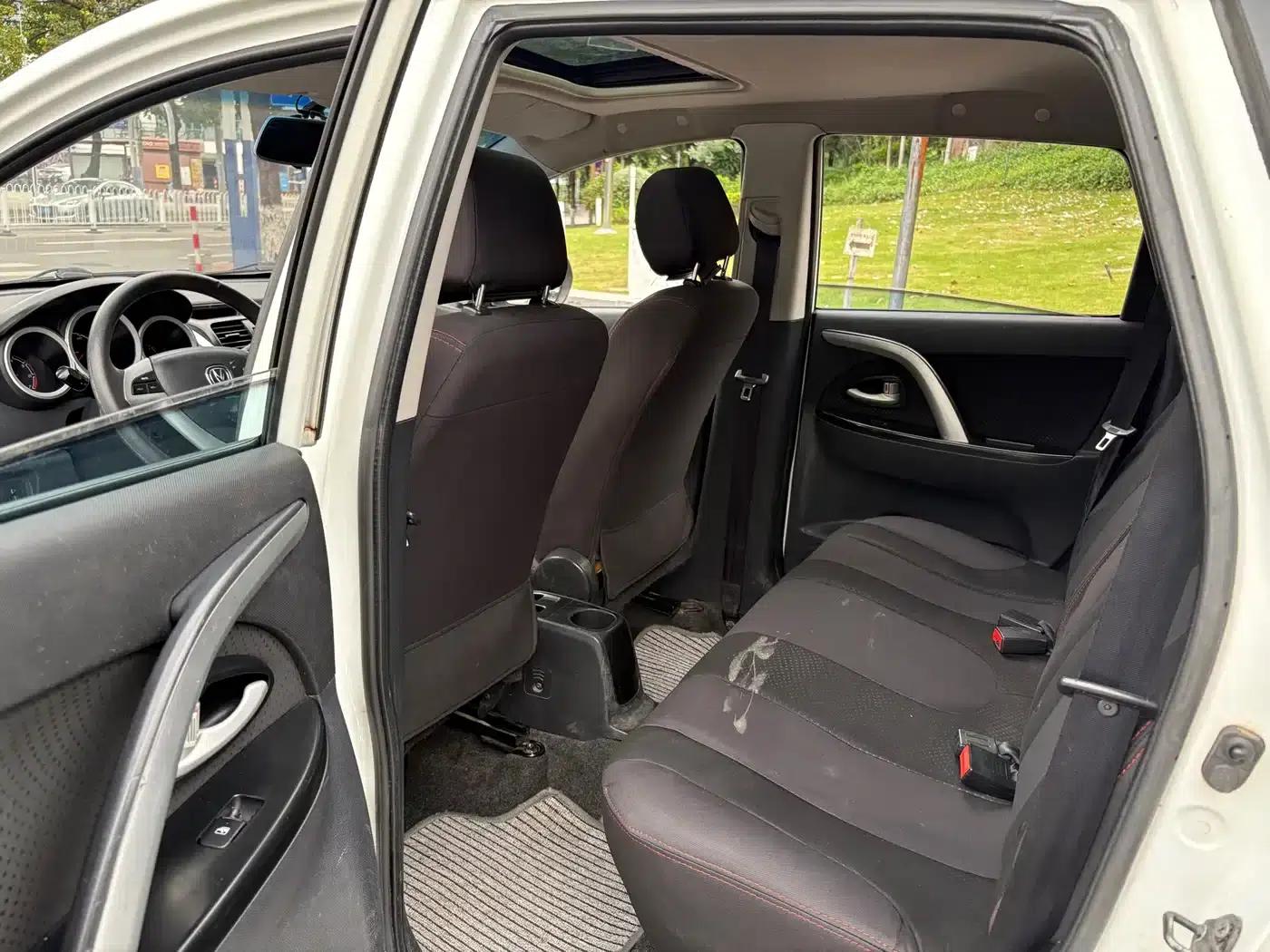 Changan CX20 2014 1.4L IMT Sunroof Navigation Edition (National V Emission Standard) — миниатюра 10