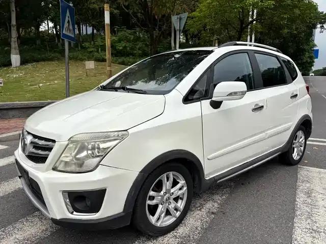 Changan CX20 2014 1.4L IMT Sunroof Navigation Edition (National V Emission Standard)