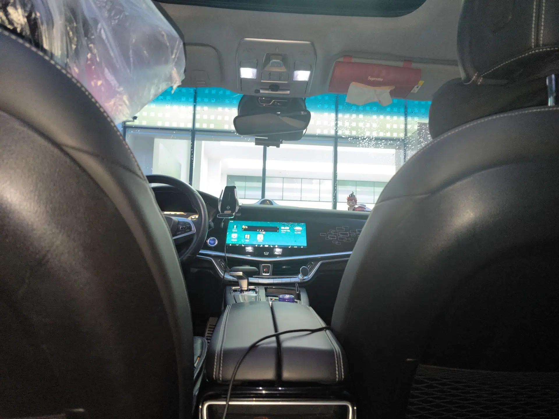 Geely Auto Emgrand GT New Energy 2018 1.5T PHEV Yao Ling Edition — миниатюра 19
