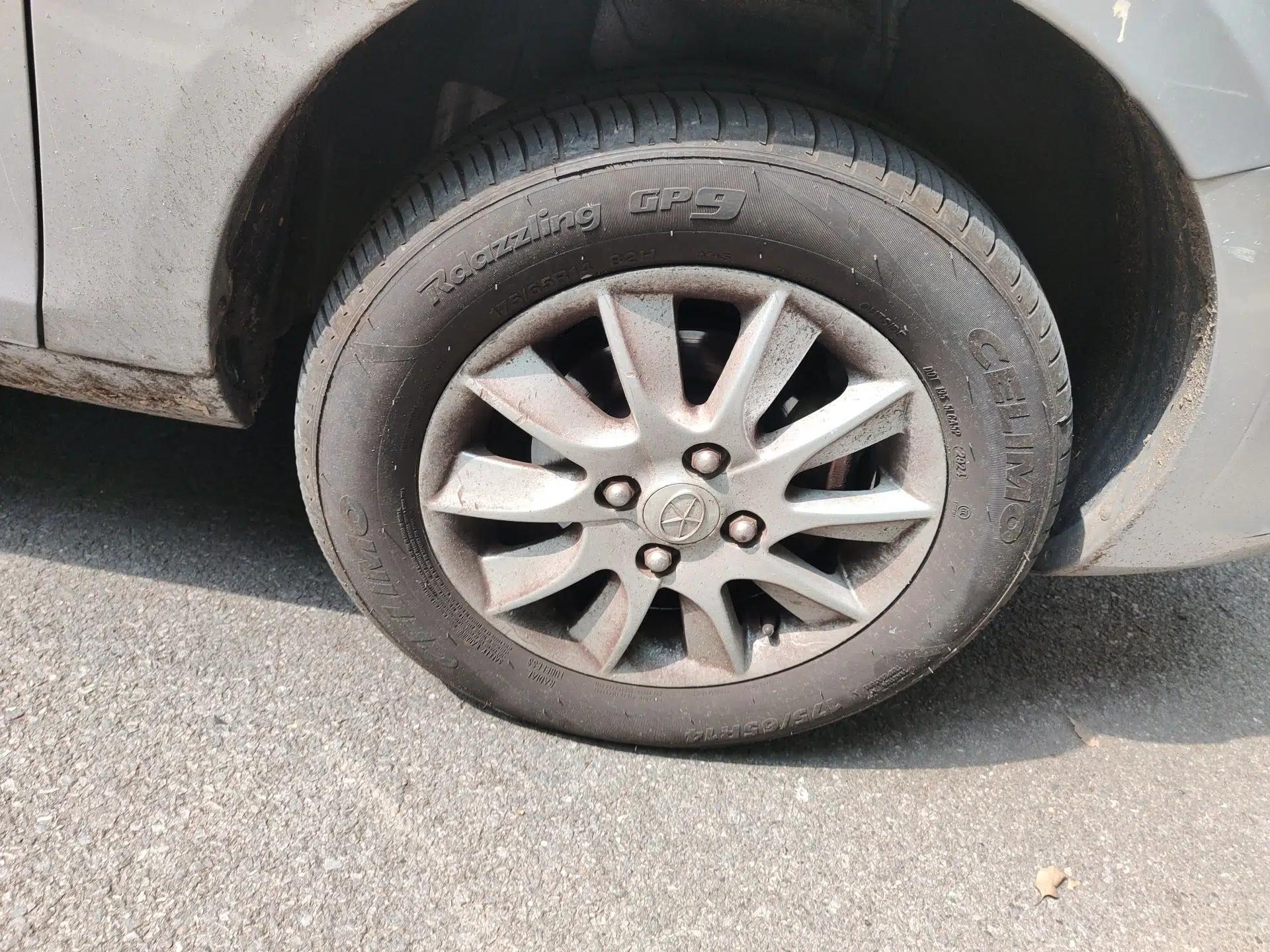 JAC Group iEV 2014 iEV4 — миниатюра 8
