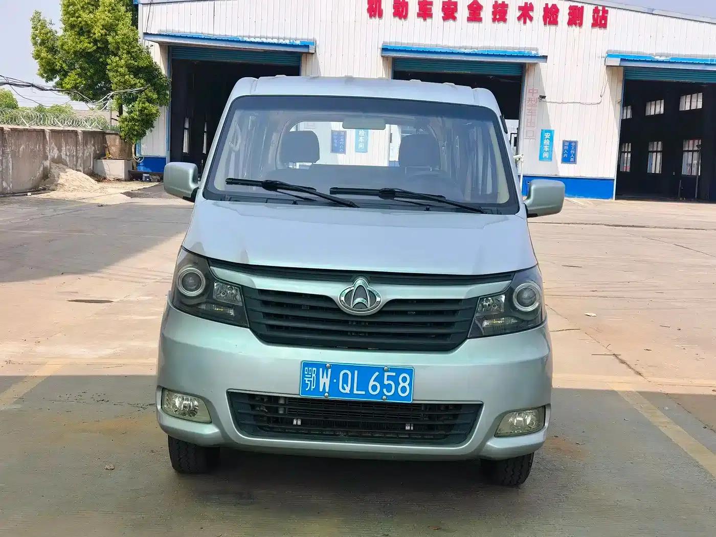 Changan Ruixing M70 2019 1.5L Comfort 6-seater National VI Flat Top Rear Hatchback DAM15KL — миниатюра 1